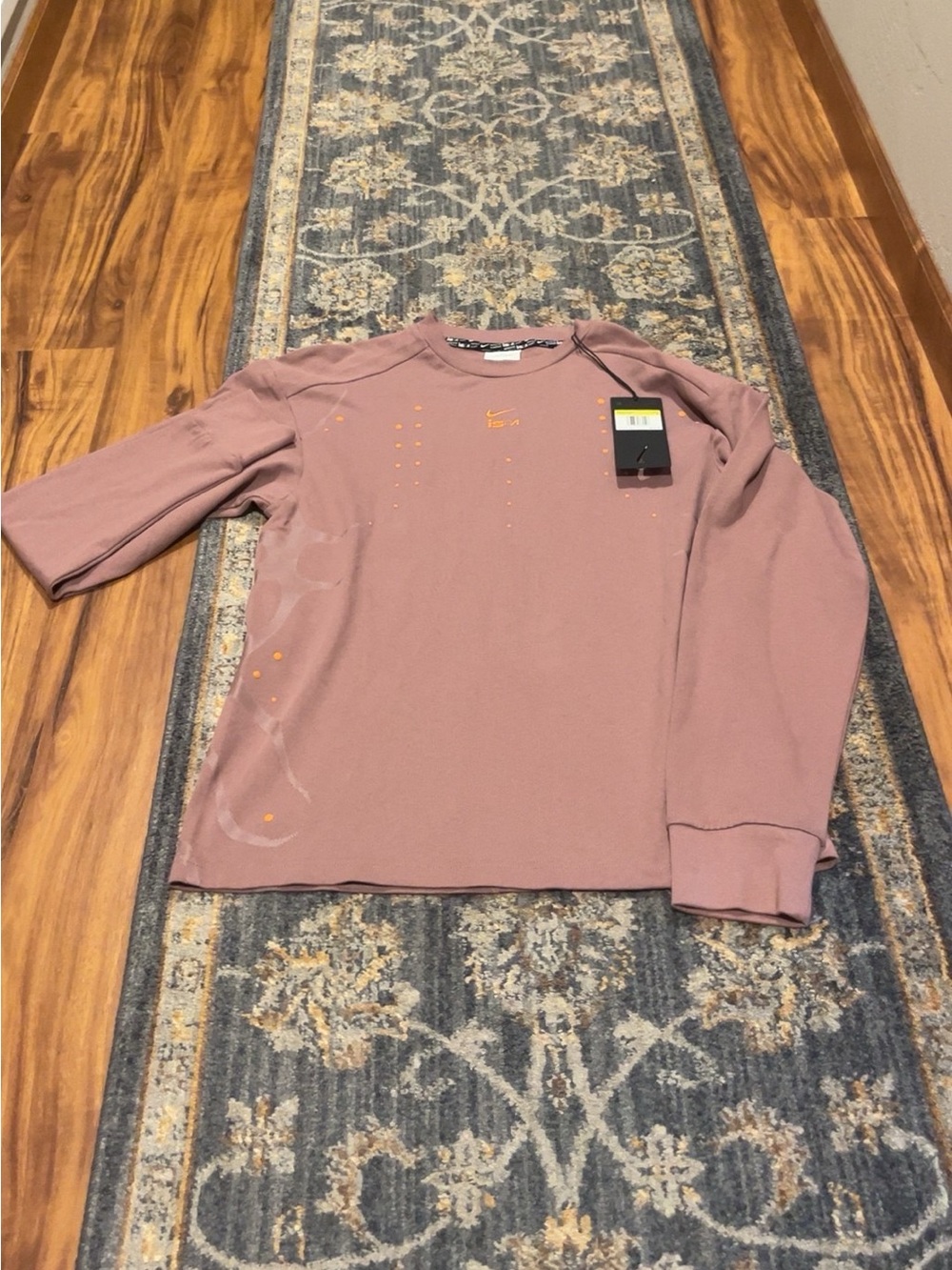 Nike Unisex Ispa adapt Protect Sense Long Sleeve Tee Shirt Size S Smokey Mauve